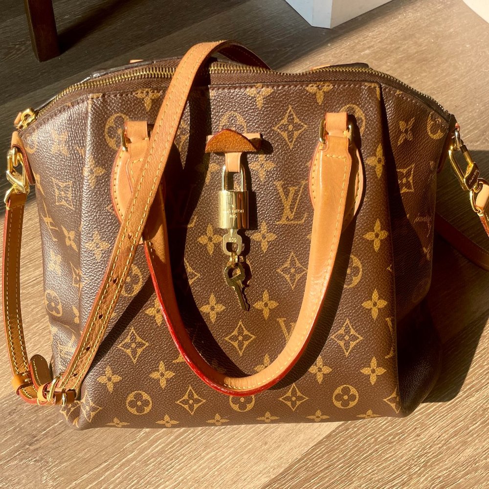 Louis Vuitton Monogram Canvas Turenne Bag